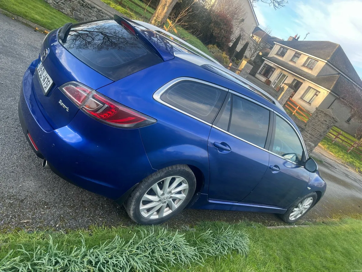 Petrol Mazda 6 sports wagon - Image 4