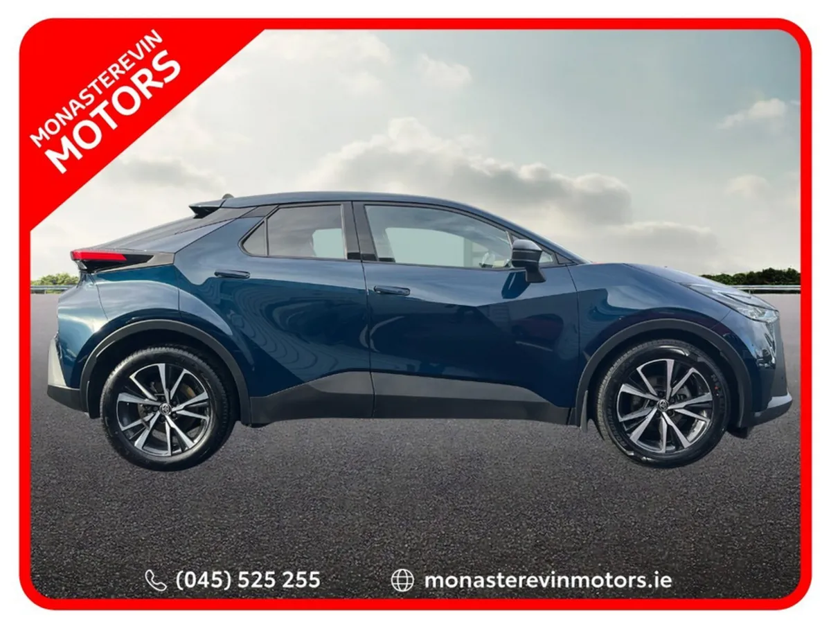 Toyota C-HR HEV SPORT - Image 4