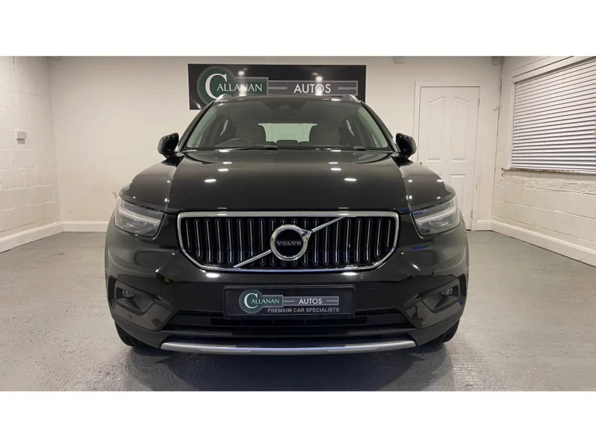 Volvo XC40 1.5 T4 INSCRIPTION PHEV  RECHARGE***LOW - Image 2