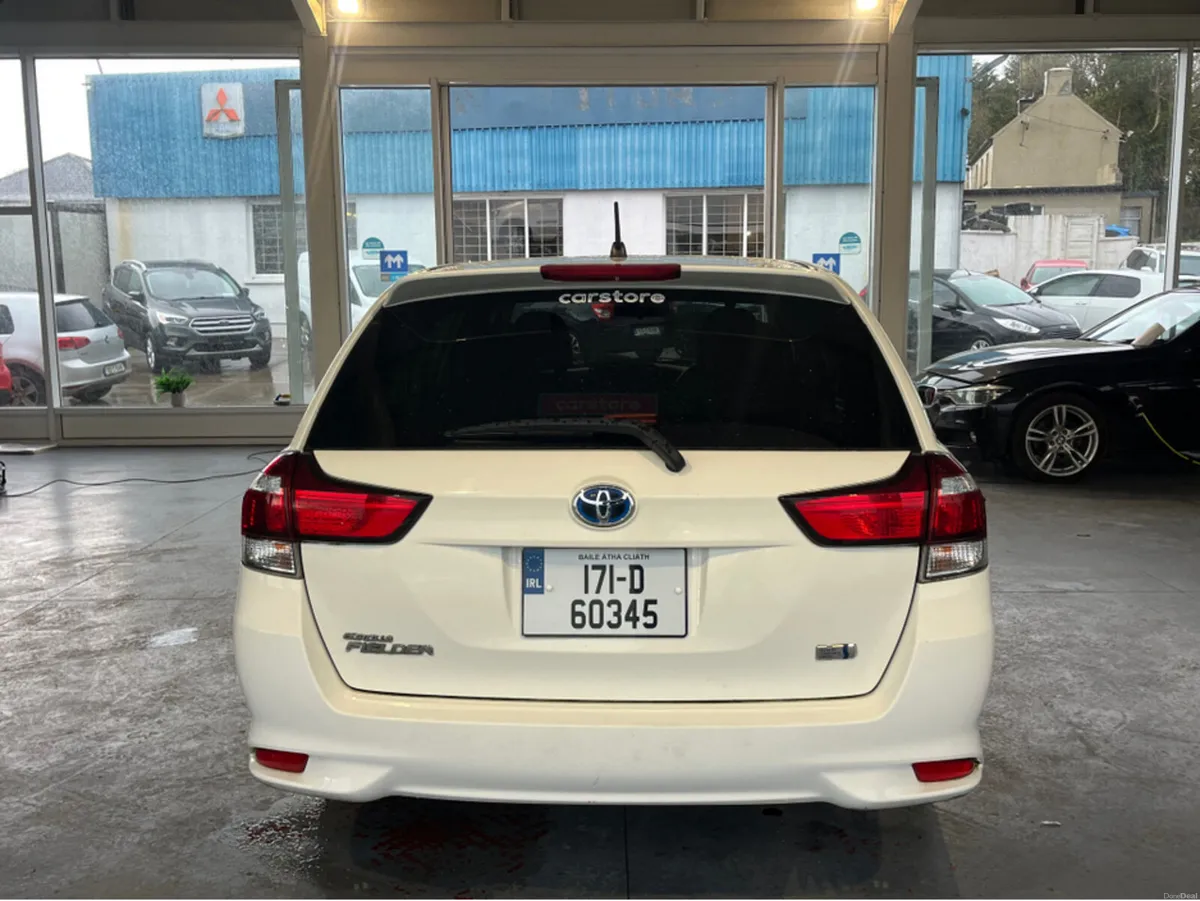 Toyota Corolla FIELDER DAA-NKE165G 5DR AUTO - Image 3