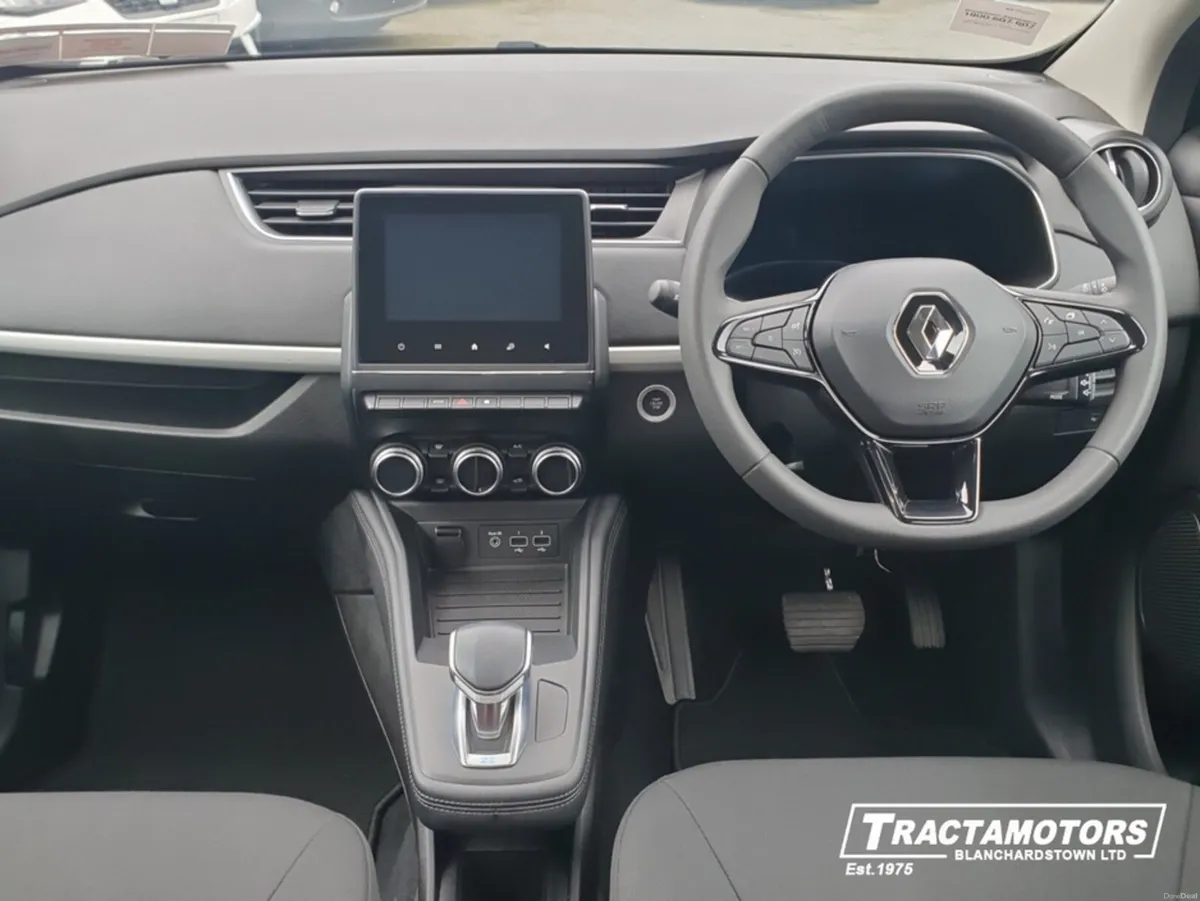 Renault Zoe PLAY 50KW - Image 2