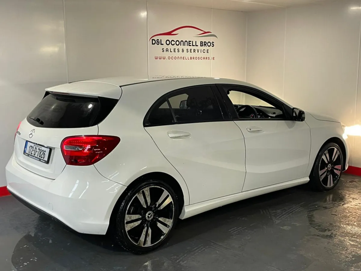 Mercedes-Benz A-Class 160 D STYLE 5DR AUTO - Image 4