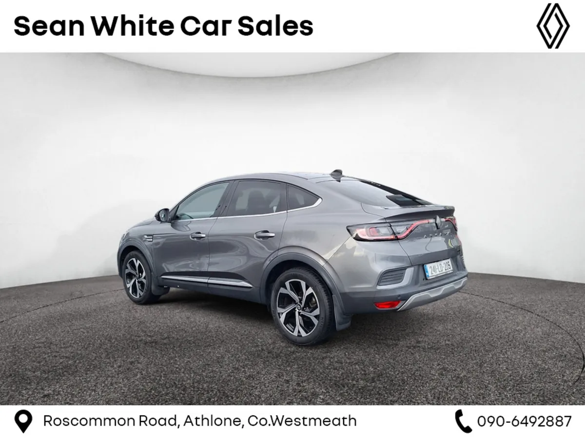 Renault Arkana TECHNO E-TECH HYBRID 14 - Image 3