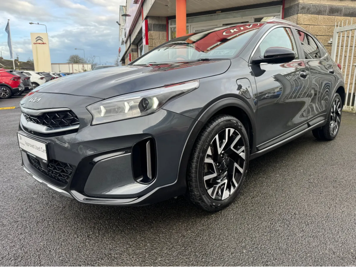 Kia XCeed PE PHEV 5DR AUTO - Image 1