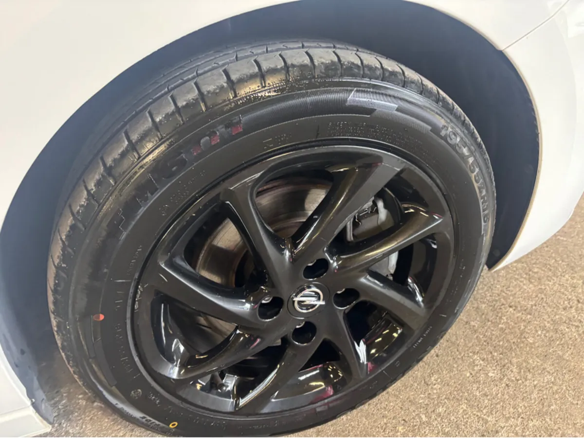 Opel Corsa SPORT 1.2 100PS-PET-8SP AUTO 4DR - Image 4