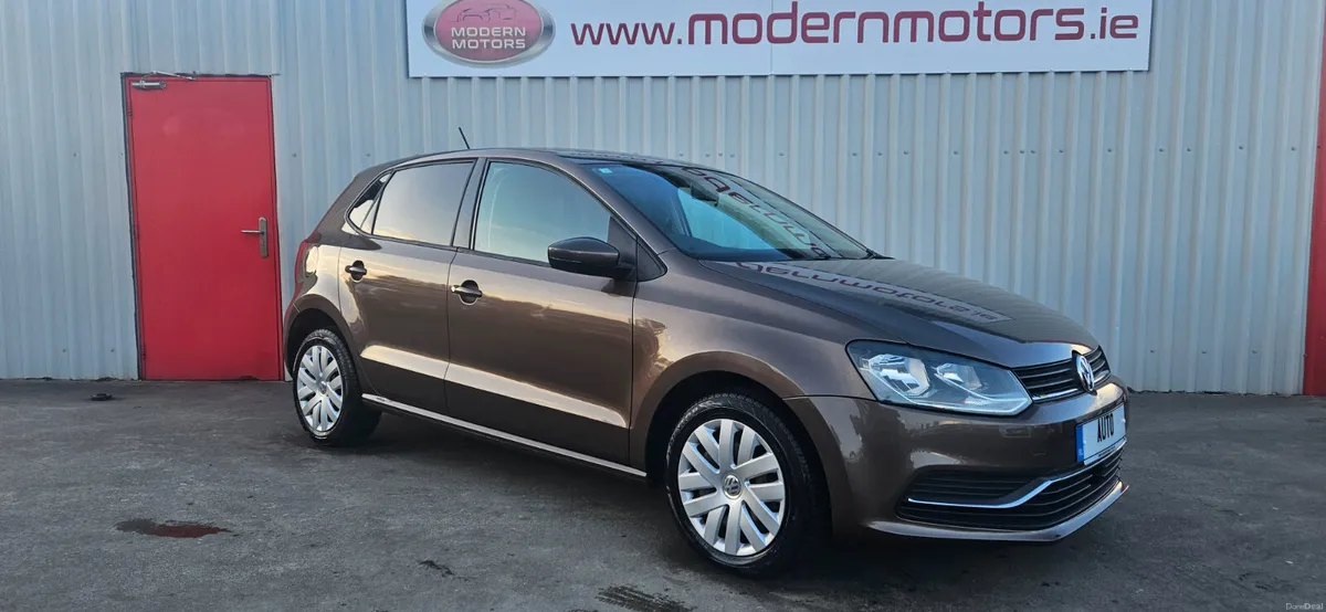 Volkswagen Polo auto comfort 1.2 tsi low kms - Image 3