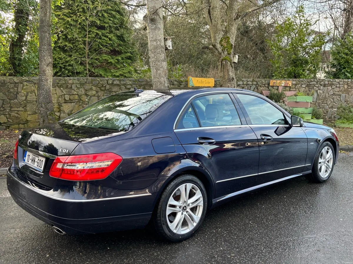 Mercedes Benz E350CDI Avant-Garde - Image 3