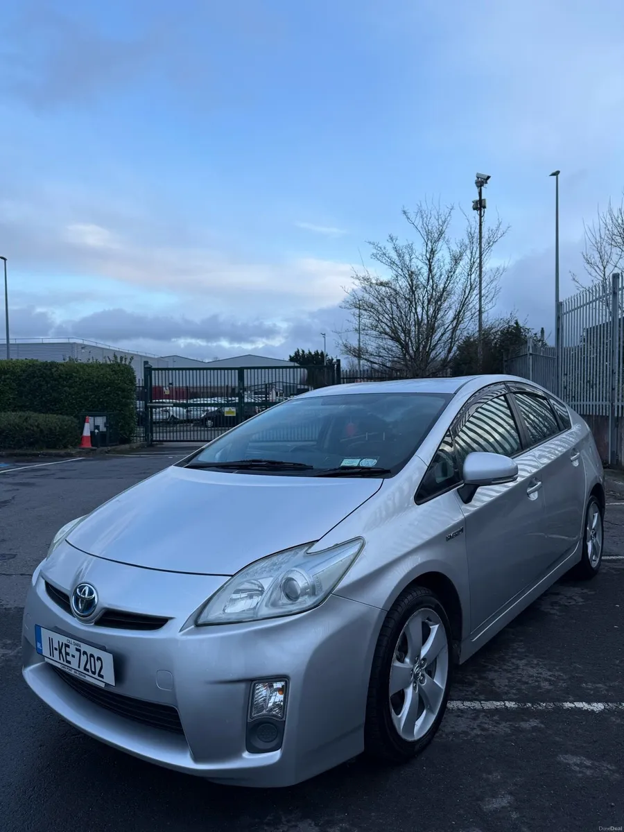 2011 Toyota Prius Hybrid – NCT 03/2027 - Image 2