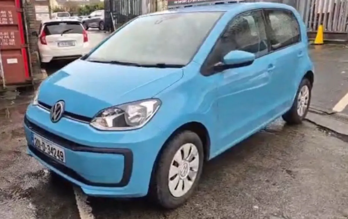 Volkswagen up! 2020  - 15000km - Image 3