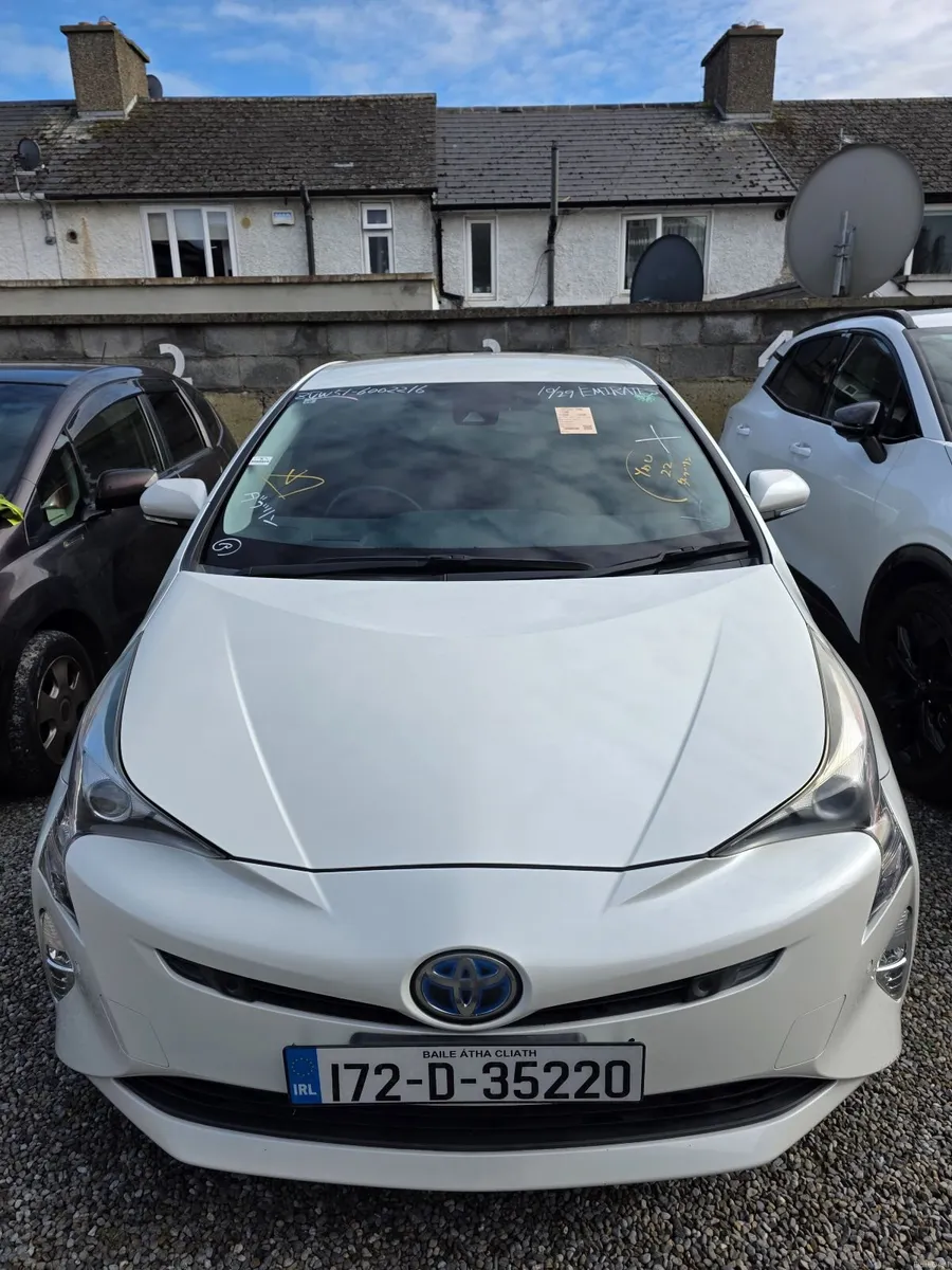 Toyota Prius S Touring 2017 - Image 1