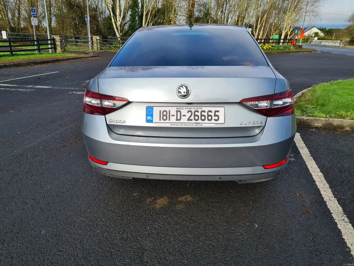 Skoda Superb 2018 - Image 4