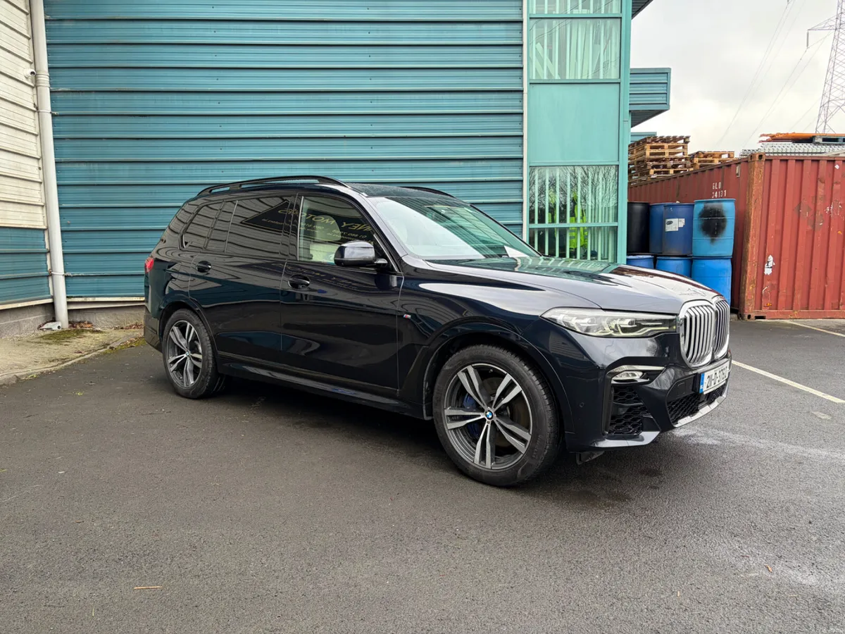 211 BMW X7 N1 2 Seat Commercial Van - Image 3