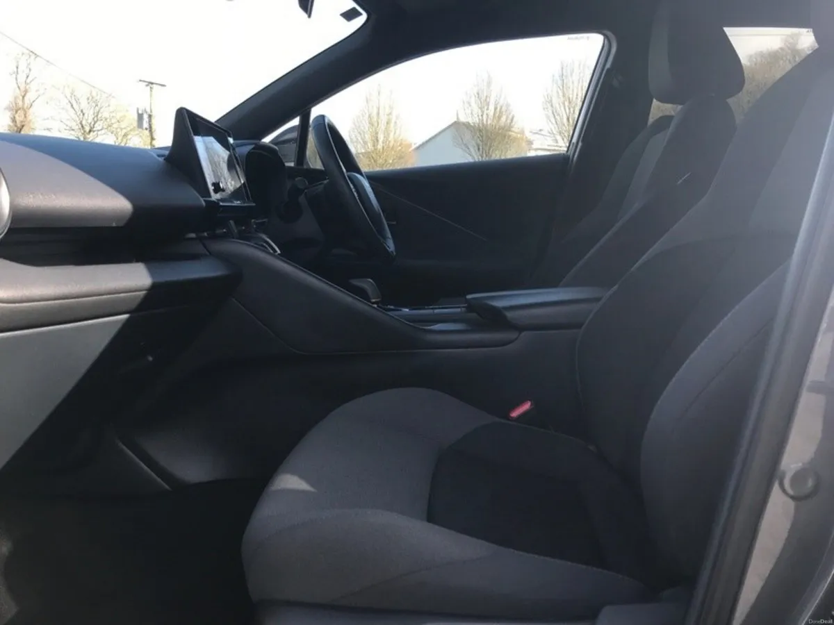 Toyota C-HR HYBRID SPORT - GRANDONS - Image 6