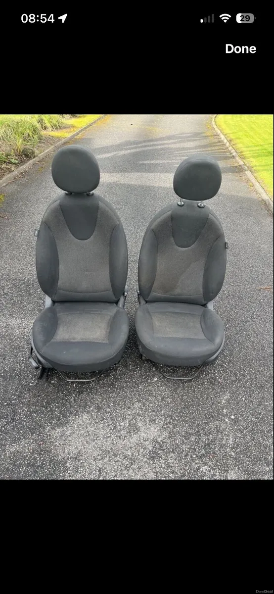 Mini car seats - Image 1