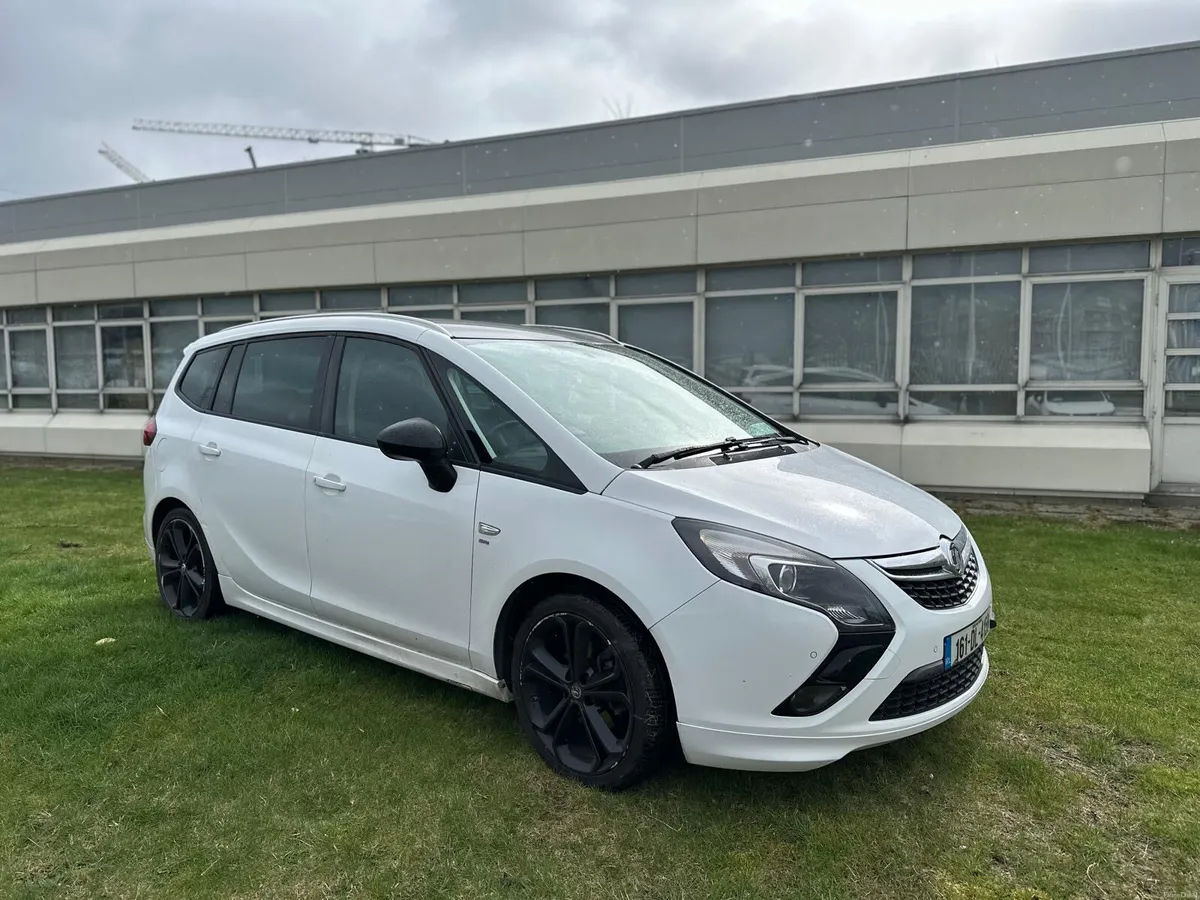 Vauxhall Zafira 2016 nct 08/26 - Image 1