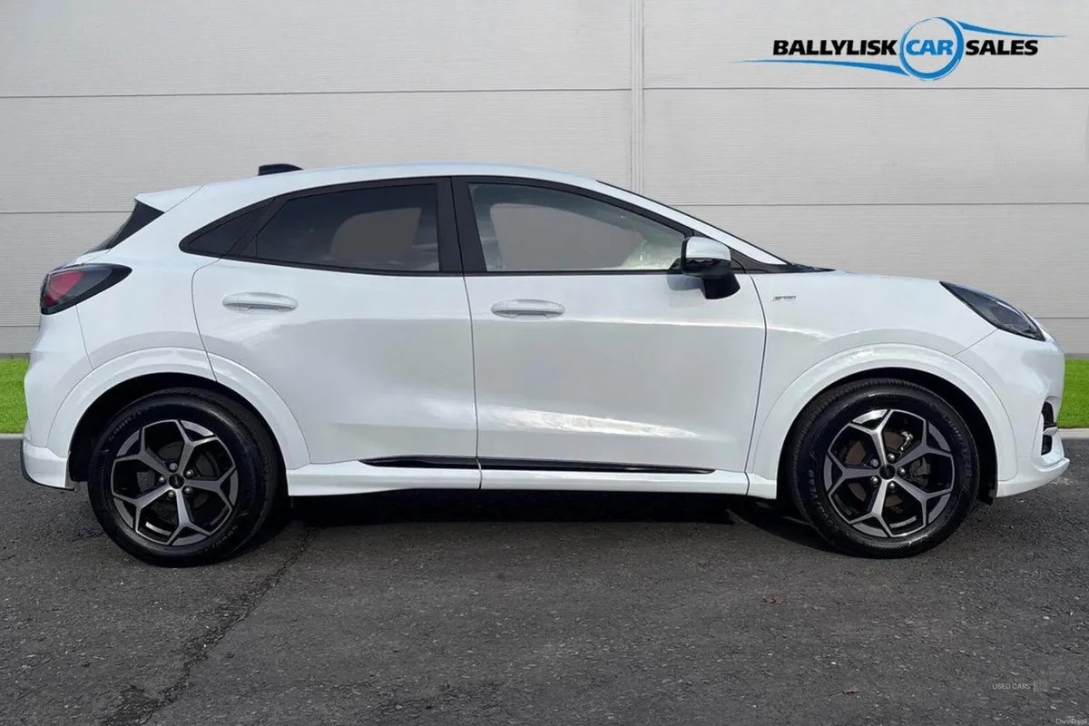 Ford Puma 1.0 MHEV ST-Line Petrol Hybrid Manual 12 - Image 3