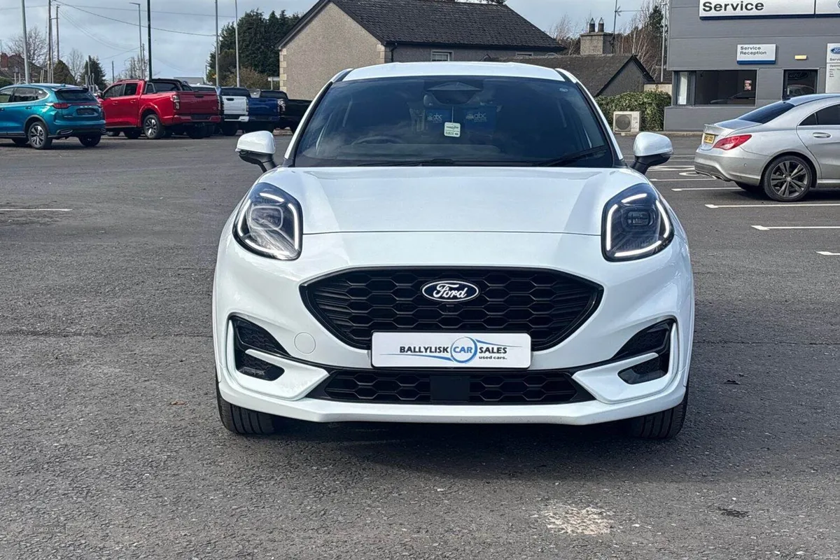 Ford Puma 1.0 MHEV ST-Line Petrol Hybrid Manual 12 - Image 4