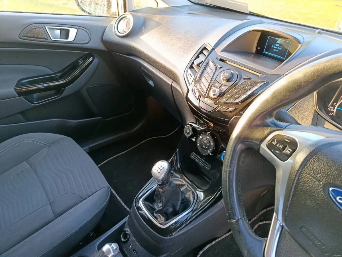 Ford fiesta 2013, NCT 03/27 - Image 4
