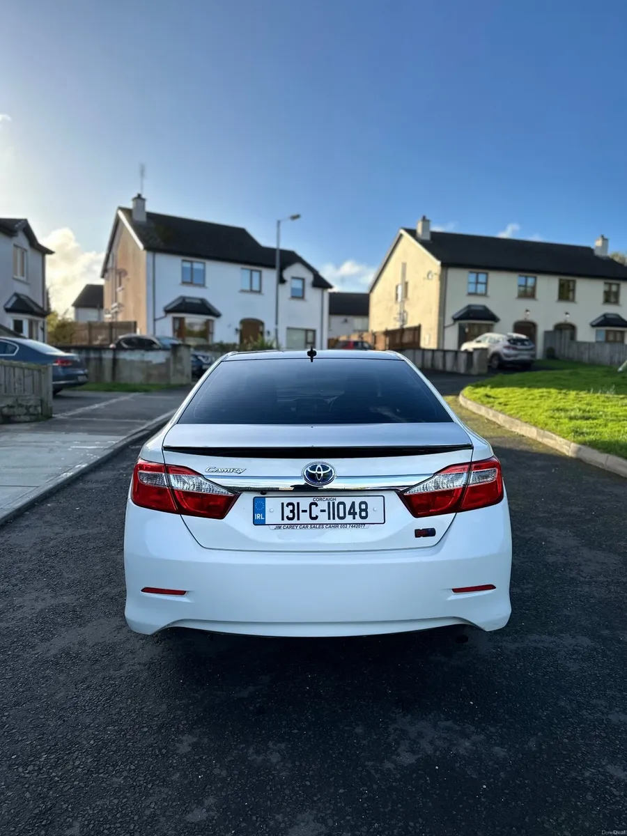 Toyota Camry 2013 - Image 4