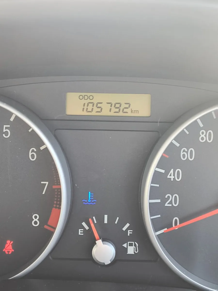 Hyundai Accent 2008 - Image 1