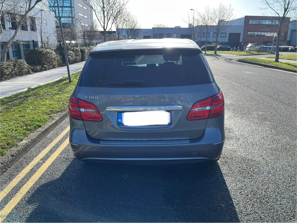 Mercedez Bens B-Class - Image 3