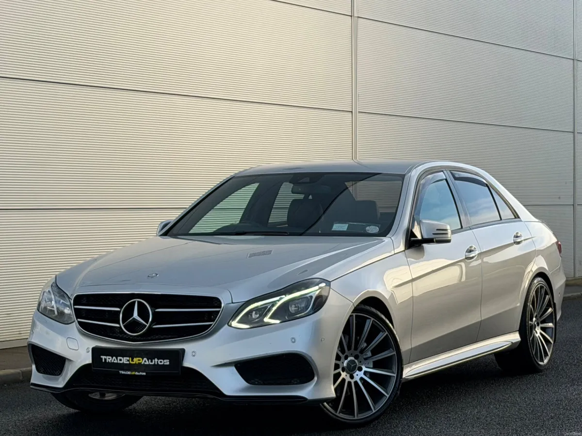 Mercedes-Benz E220d AMG NightEdition - Image 1