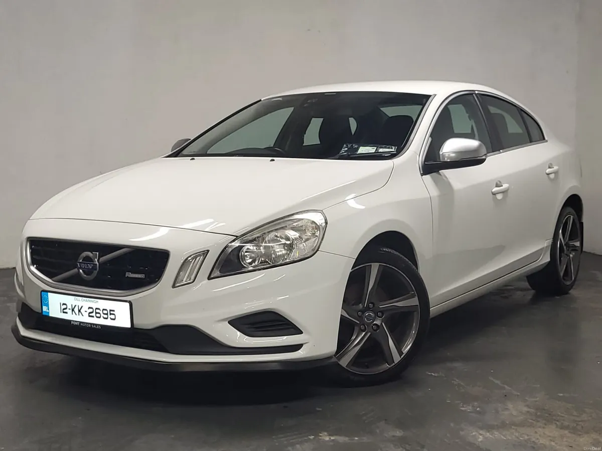 12 VOLVO S60 1.6D2 115 R-DESIGN - - Image 4