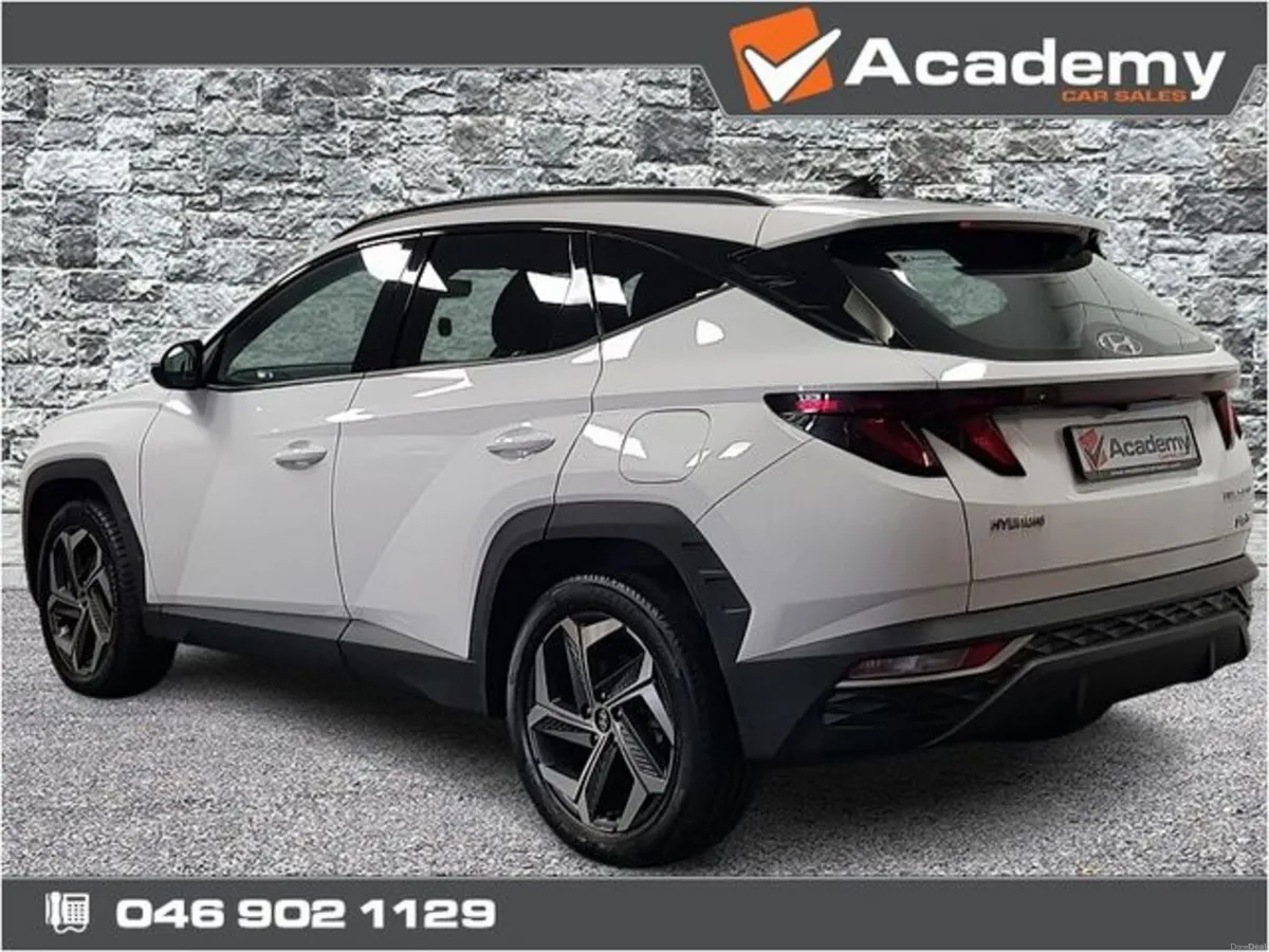 Hyundai Tucson Executive Phev 5DR Auto - Image 3