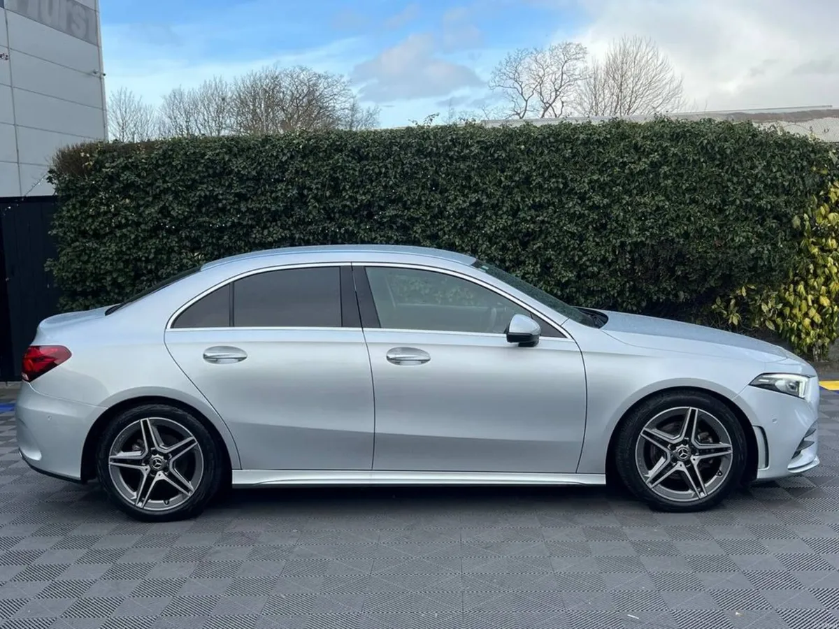 Mercedes-Benz A-Class A200d AMG-LINE PREMIUM PLUS - Image 2
