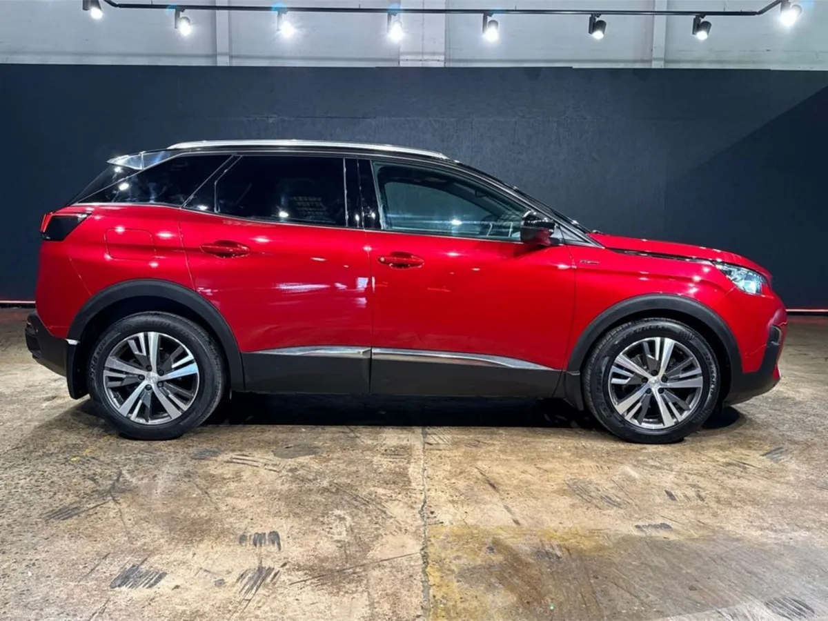 Peugeot 3008 MANUAL GT-LINE 1.2L - REVERSE CAMERA - Image 3