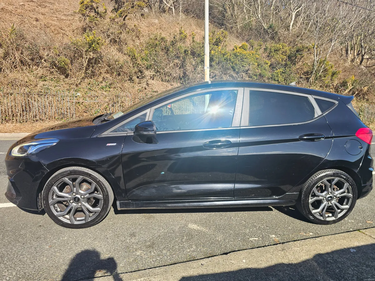 Ford Fiesta ST Line 1.0l - Image 3