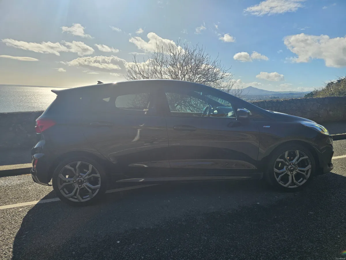 Ford Fiesta ST Line 1.0l - Image 4