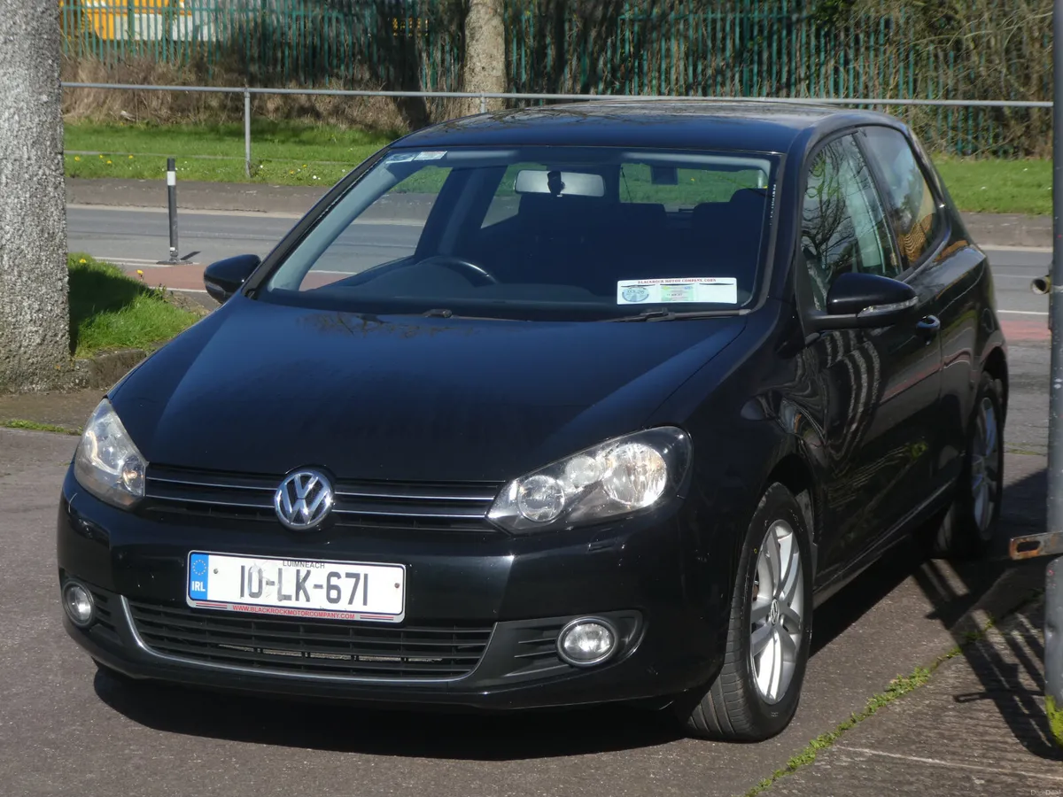 Volkswagen Golf 2010 - Image 4