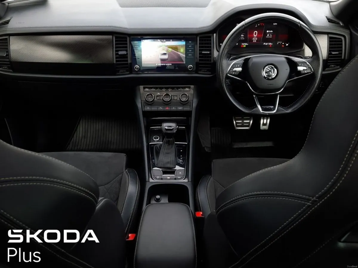 Skoda Kodiaq **SPORTLINE -- AUTOMATIC -- 7 SEATS** - Image 2
