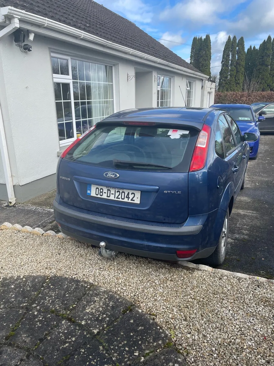 08 ford focus taxed and tested - Image 3