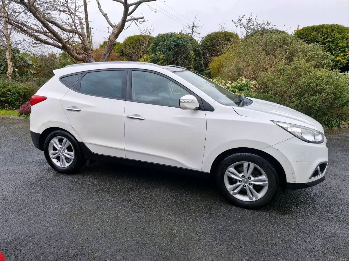 Hyundi ix35 - Image 3