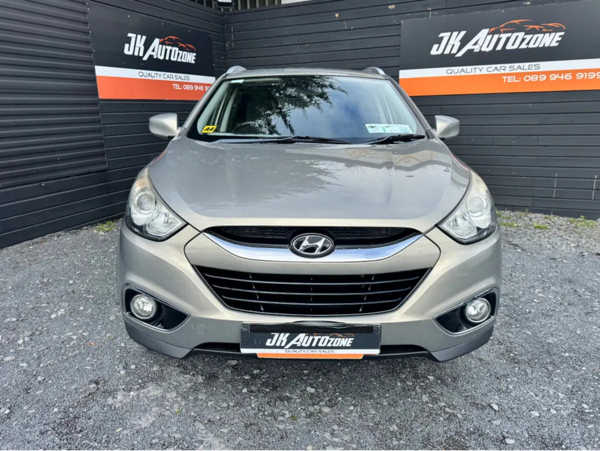 Hyundai ix35 1.7 CLASSIC 1.7 5DR - Image 2