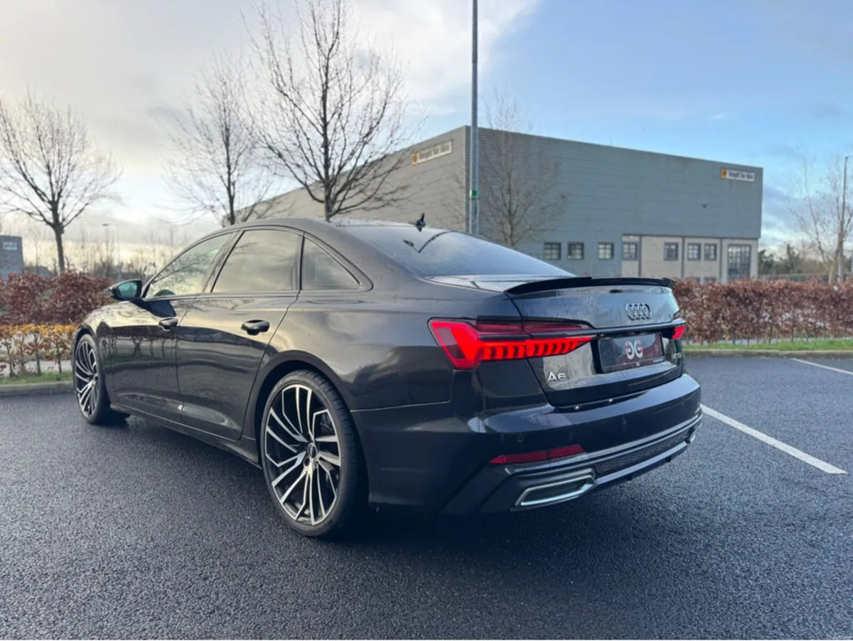 Audi A6 S-LINE 2.O TDI *BLACK EDITION STYLING* - Image 3