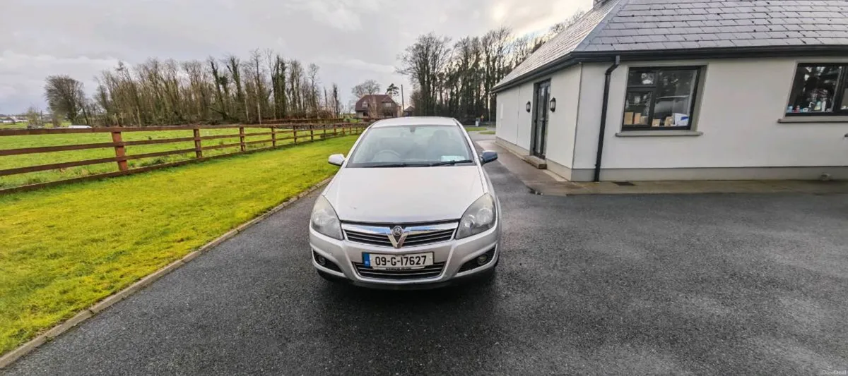Vauxhall Astra 2009 - Image 3