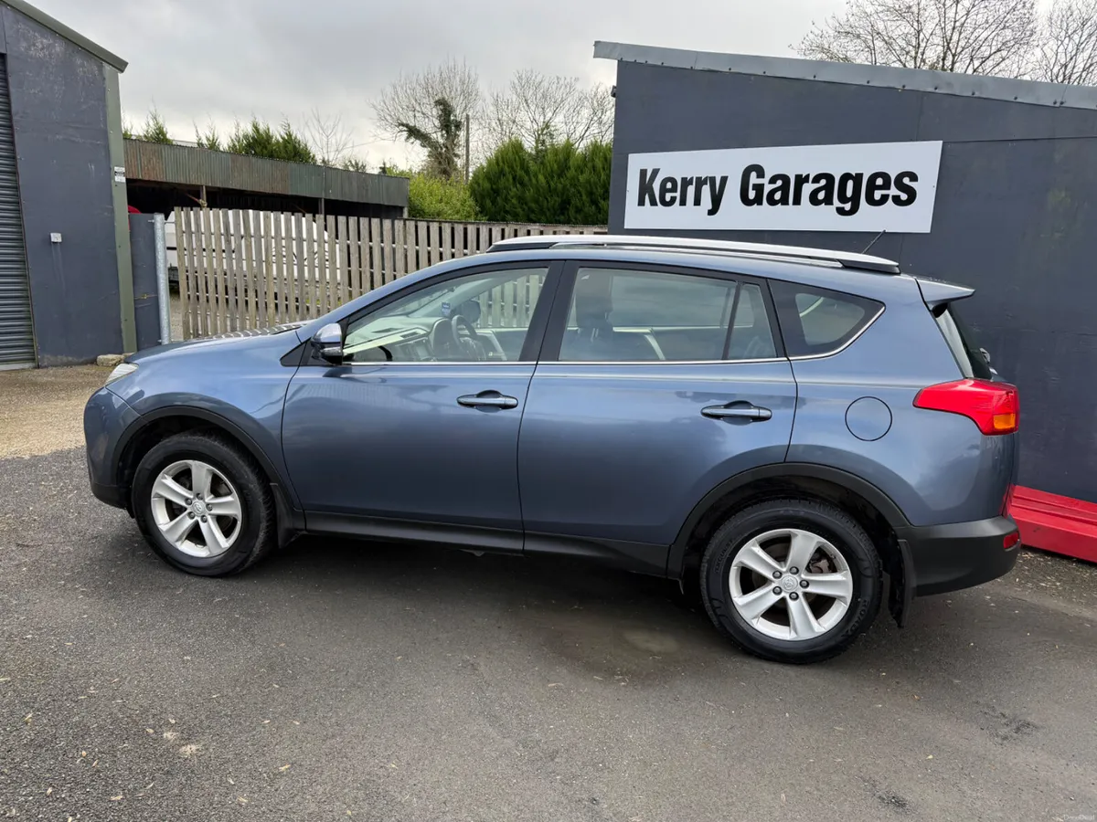 2014 (141) Toyota RAV4 - Image 2