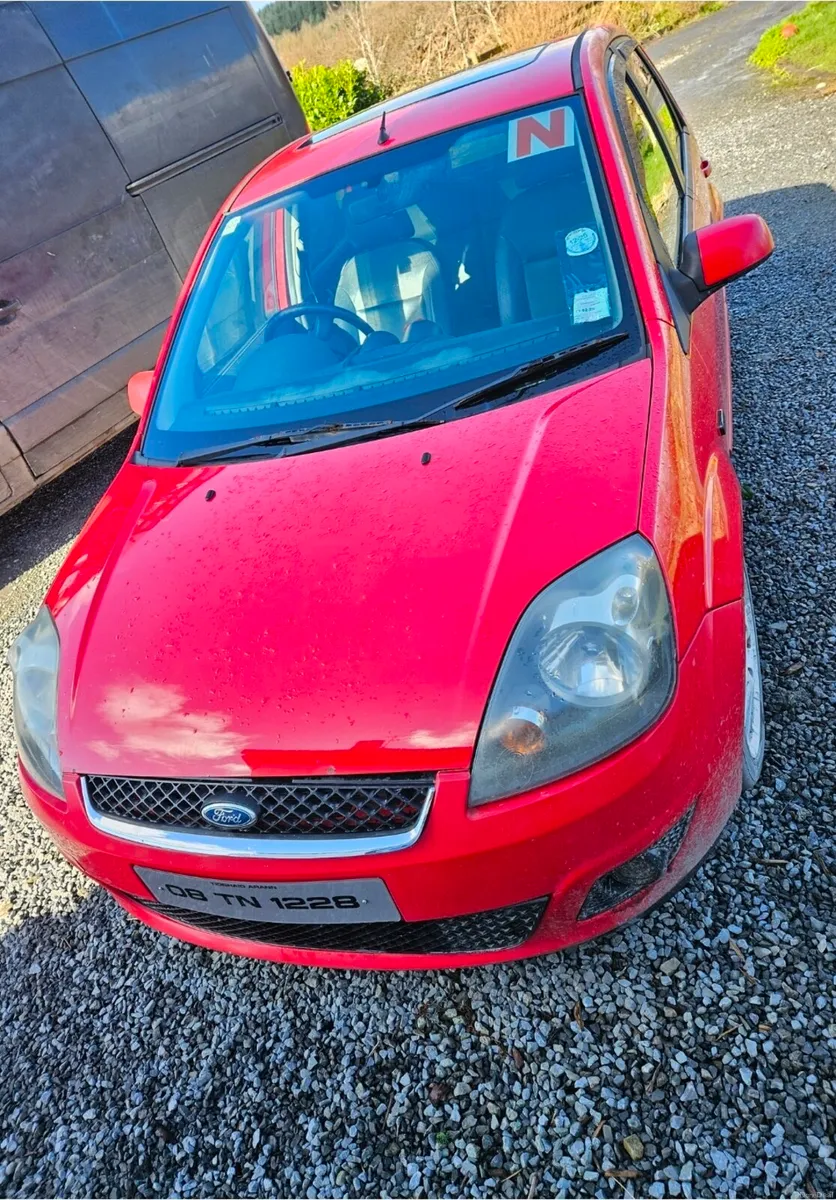Ford fiestq - Image 1