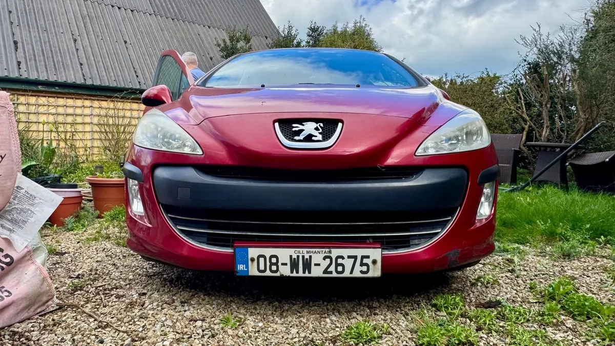 Peugeot 308 2008 - Image 2