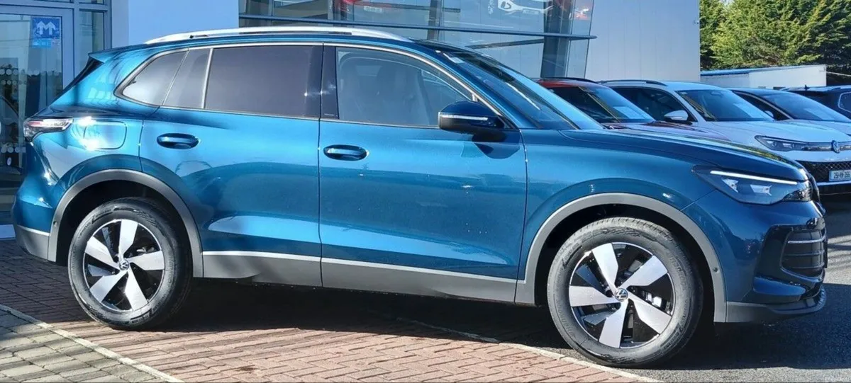 Volkswagen Tiguan Edition 75  2.0TDI DSG 150HP **P - Image 2