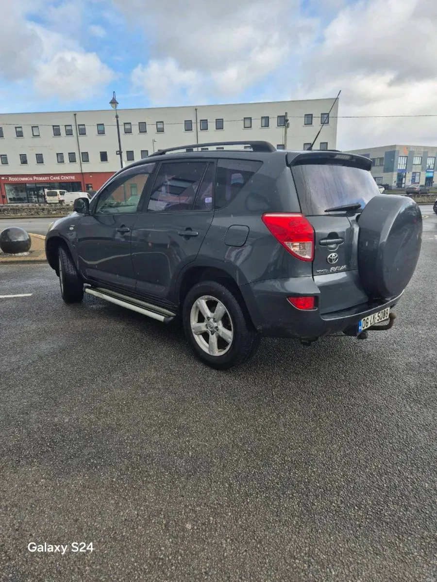 Toyota  Rav  4WD Diesel  2006 - Image 3