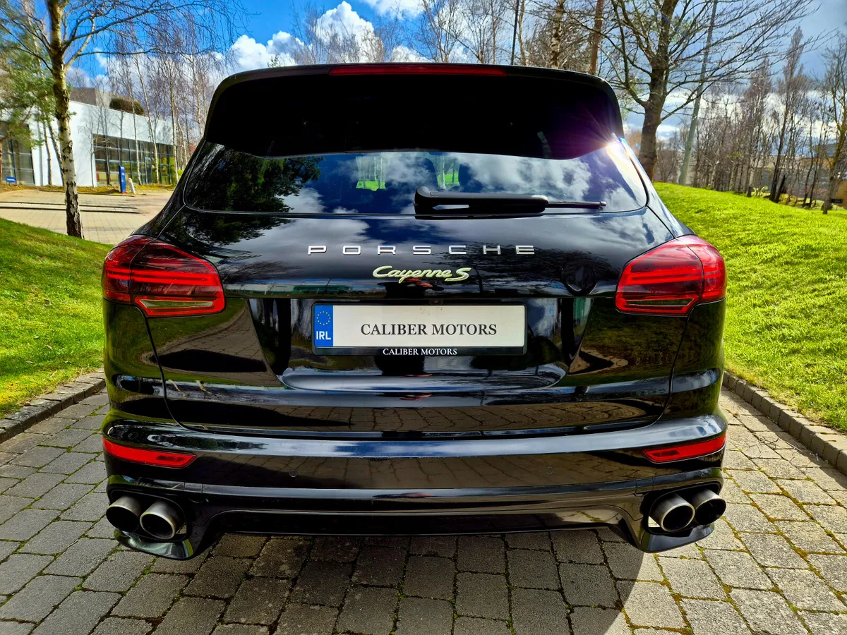 PORSCHE CAYENNE PLATINIUM  EDITION - Image 5