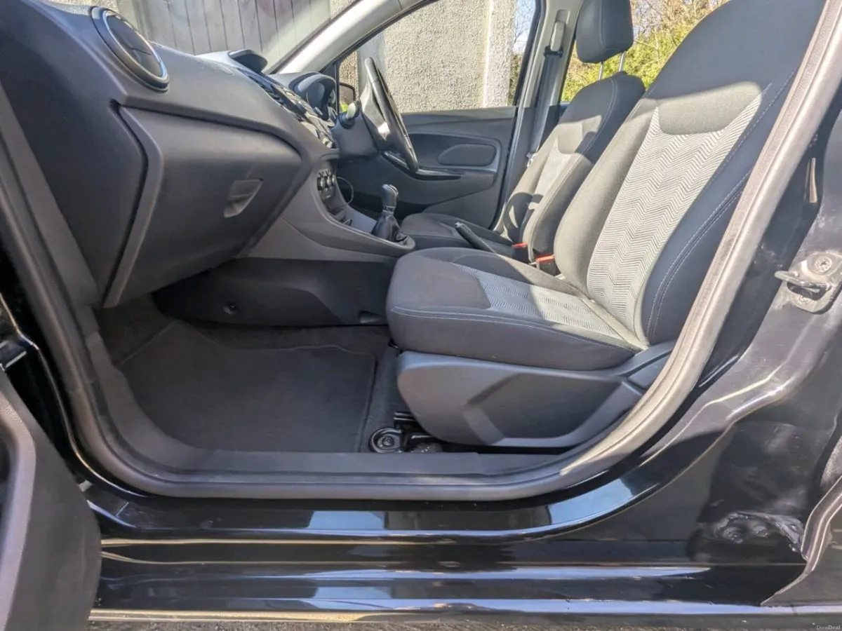 182 Ford KA+ 1.2 petrol - Image 5