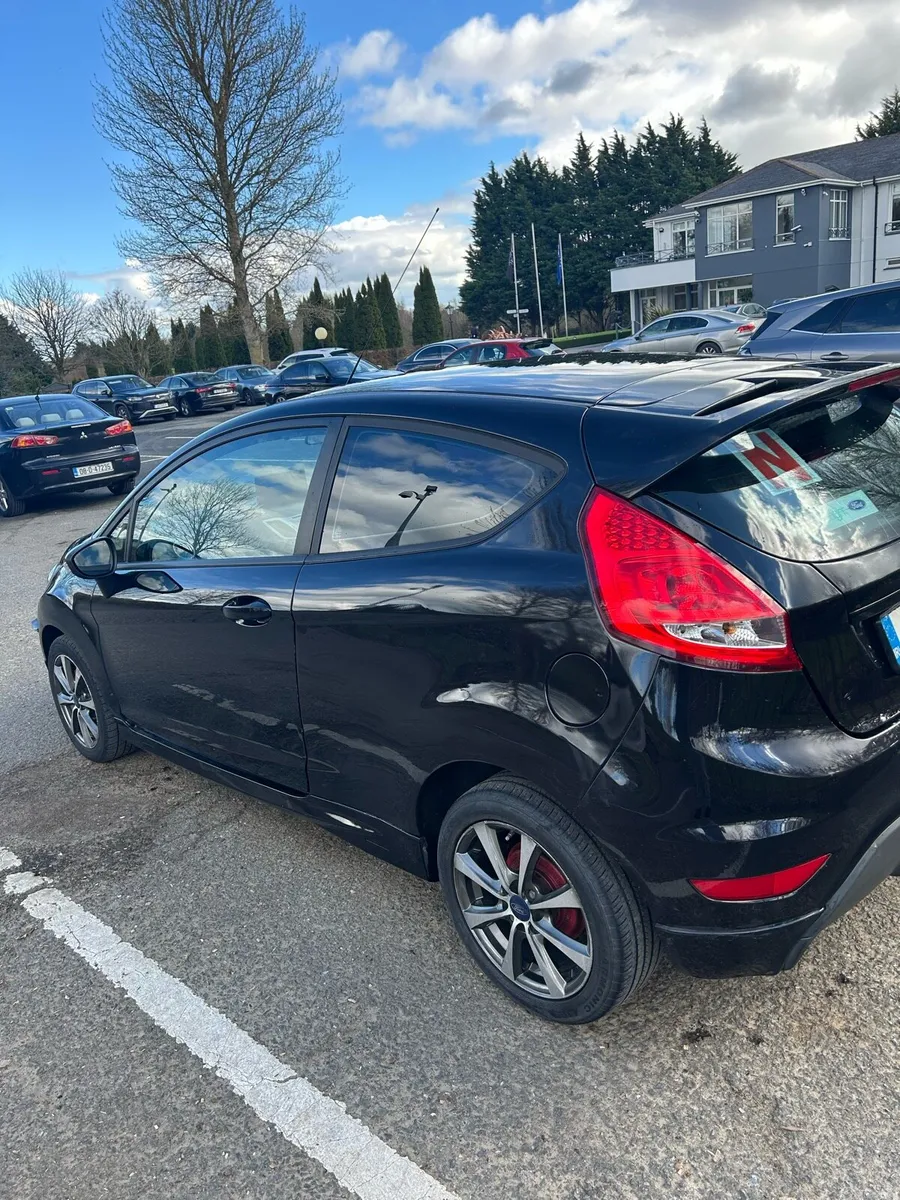 Ford Fiesta 2012 - Image 3