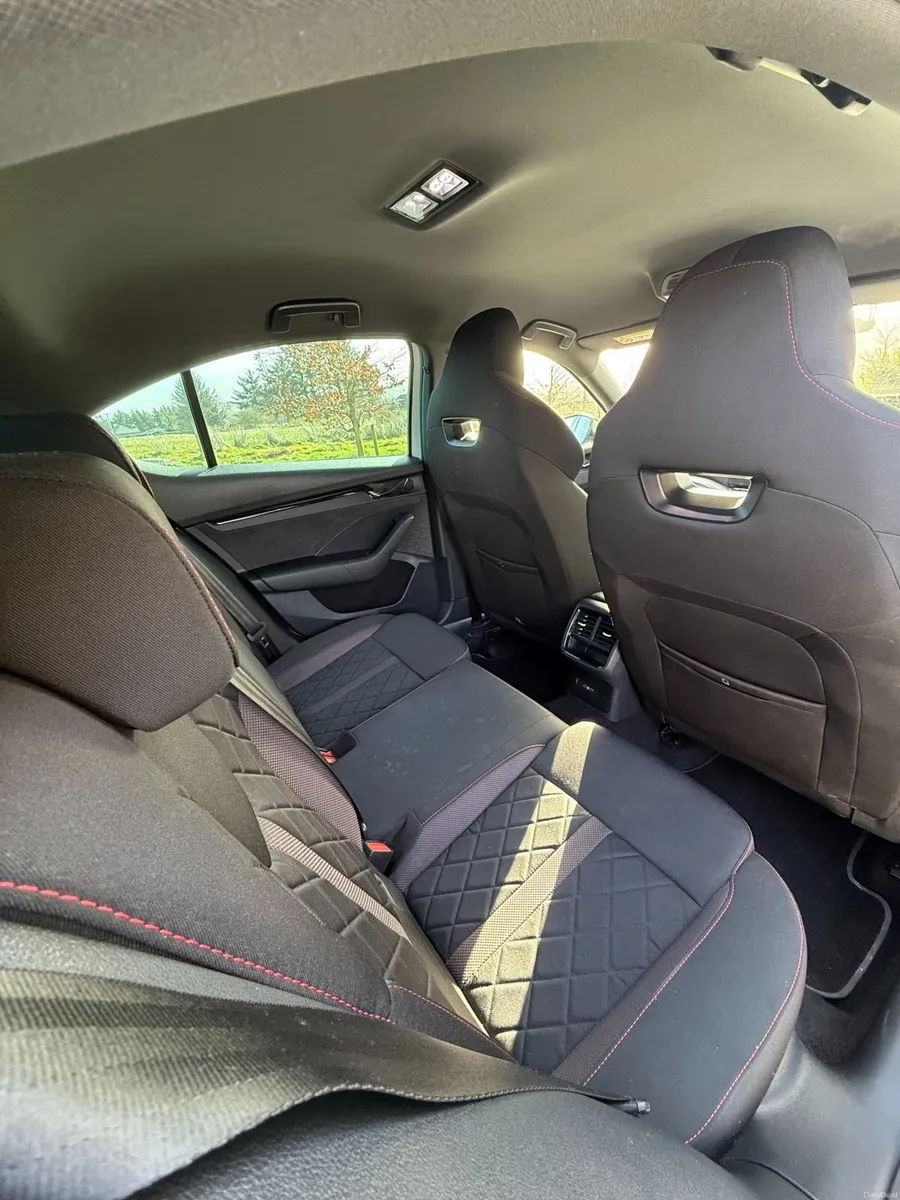 Skoda Octavia '21 VRS 200HP TDI *Top Spec* - Image 4