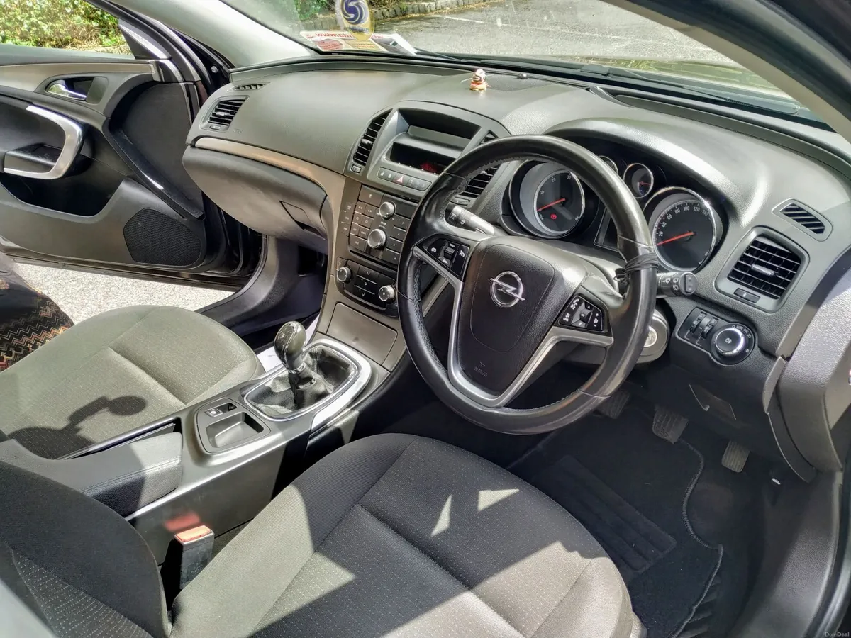Opel Insignia 2011 - Image 3