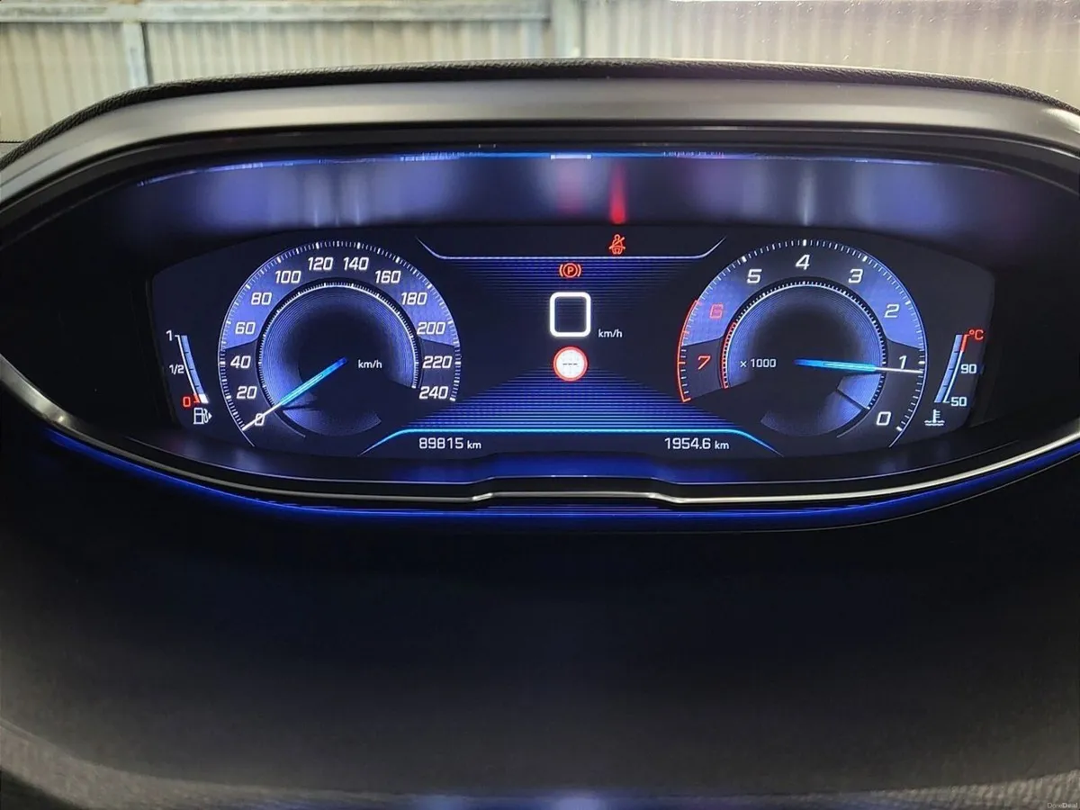 Peugeot 5008 1.2 PureTech 130 Active - Image 5